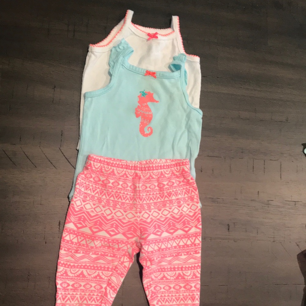 Carter’s 3 piece set mint blue and pink